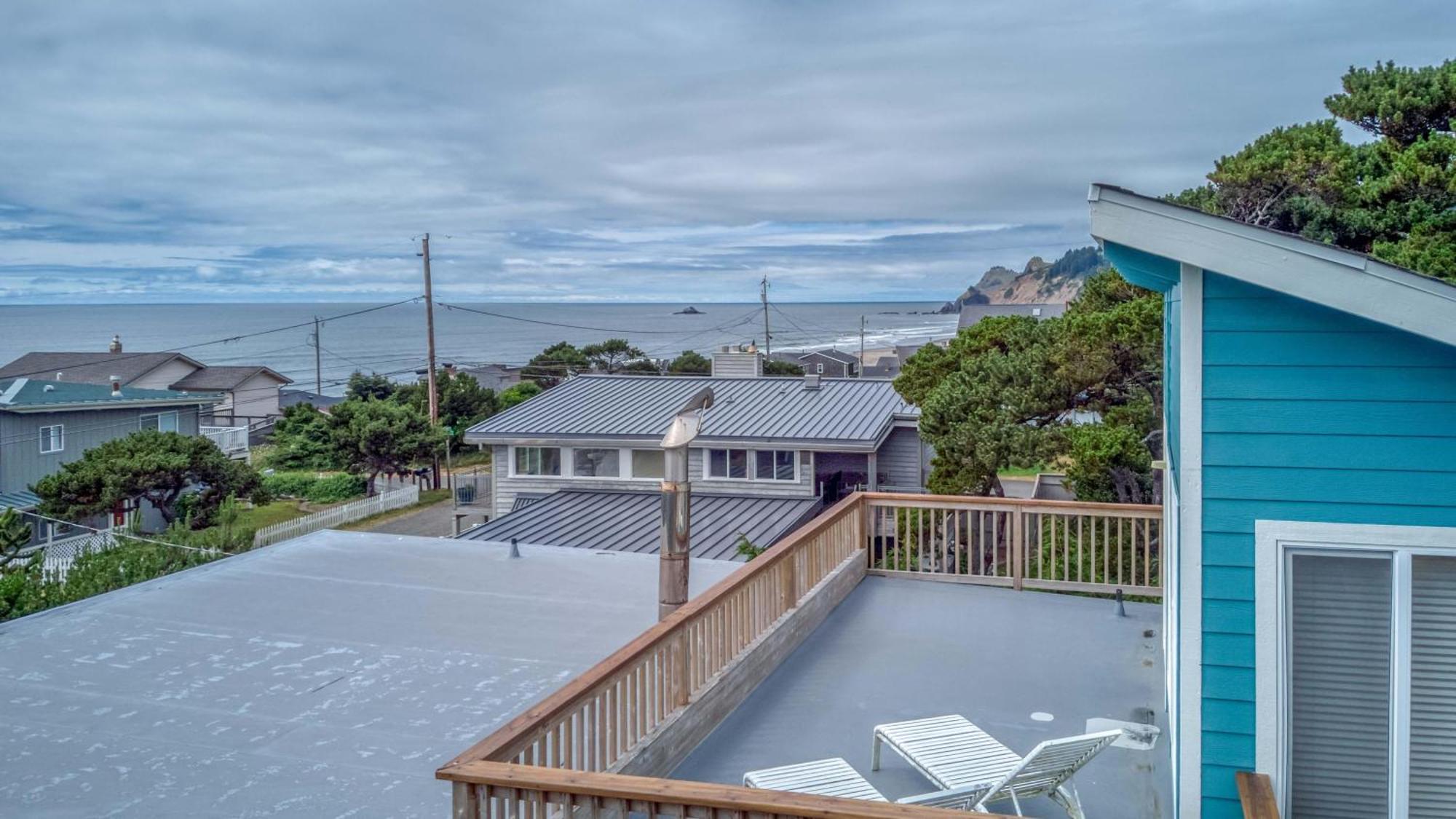 Sea Star Villa Lincoln City Exterior photo