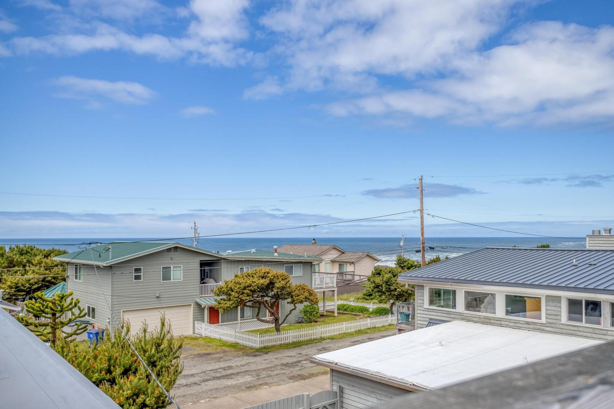 Sea Star Villa Lincoln City Exterior photo