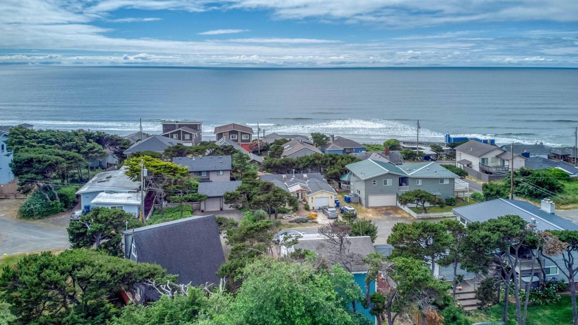 Sea Star Villa Lincoln City Exterior photo